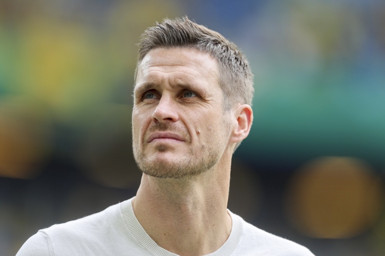 圖片報(bào)：多特冬窗引援預(yù)算1000-1500萬(wàn)歐，優(yōu)先補(bǔ)強(qiáng)防線&考慮租借